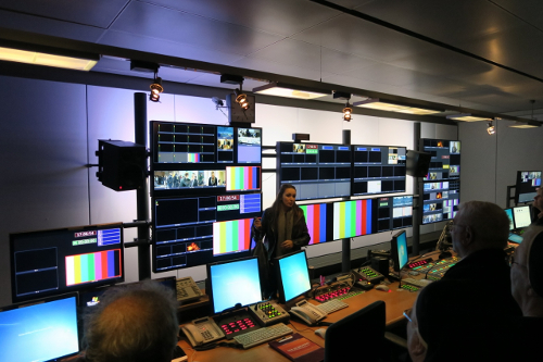 Unsere Führerin erläutert die Technik